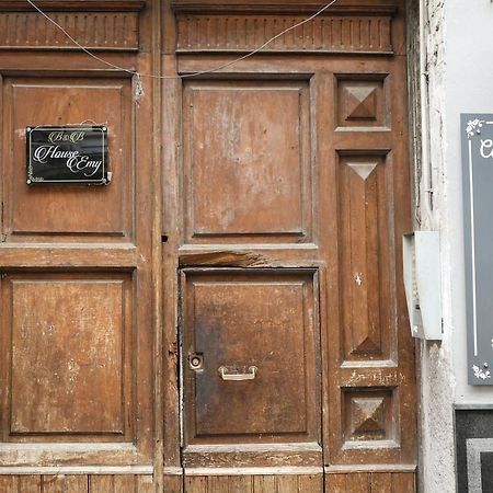 House Emy In Central نابولي المظهر الخارجي الصورة