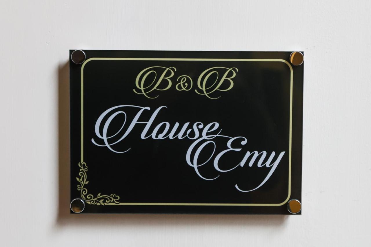 House Emy In Central نابولي المظهر الخارجي الصورة